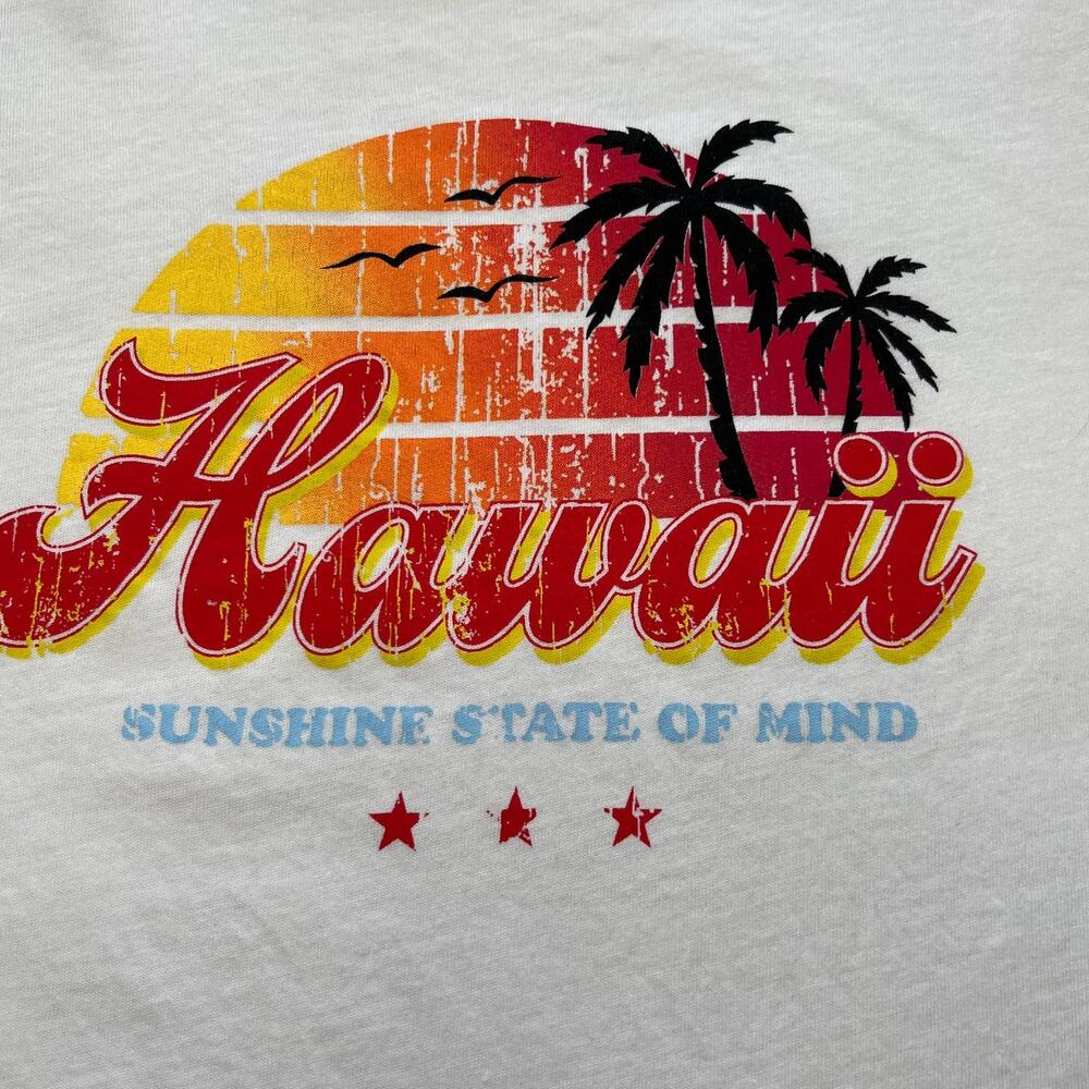Divided Hawaii Sunshine State Of Mind White Tee Small